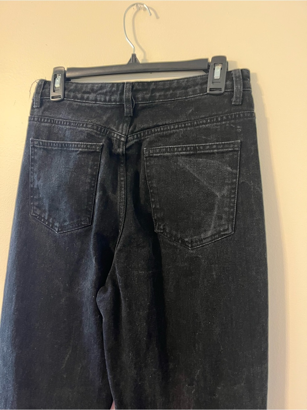 PrettyLittleThing Women's Slim Straight Black Jeans - Picture 3 of 5